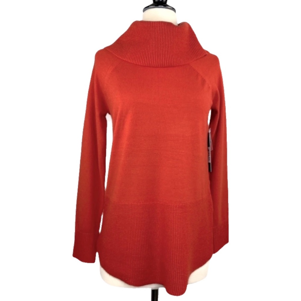 Cyrus Blood Orange Crowl Neck Sweater with a Lower Waffle Trim. Size small